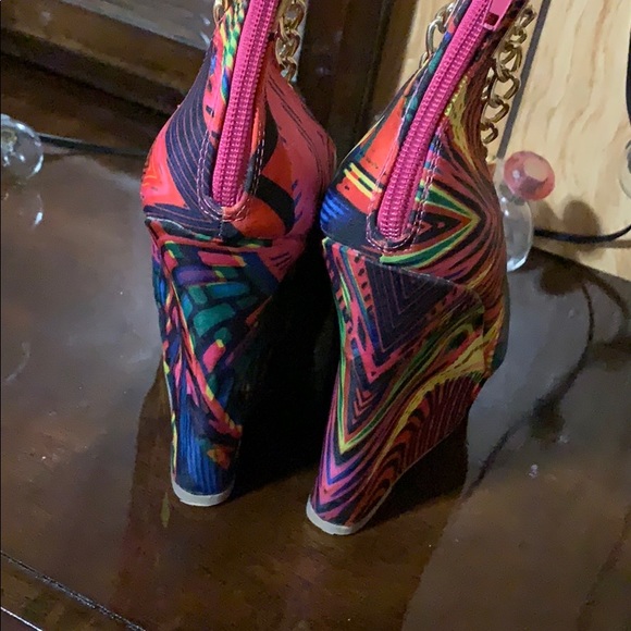 Multi colored heel - Picture 6 of 7